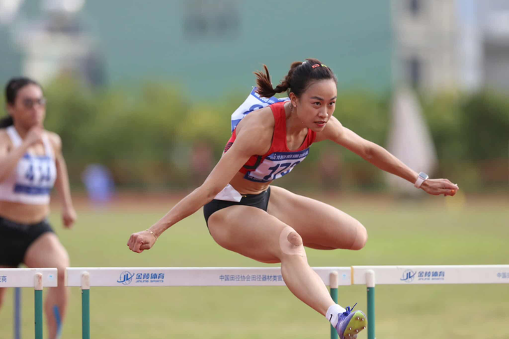 'Hot girl điền kinh' Huỳnh Thị Mỹ Tiên không vượt qua vòng loại giải thế giới - Ảnh 1.