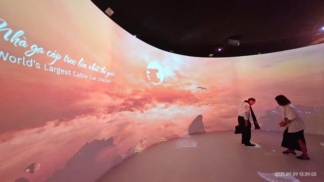 Bức tường 3D Mapping dài 150m được đề xuất xác lập kỷ lục - Ảnh 2.