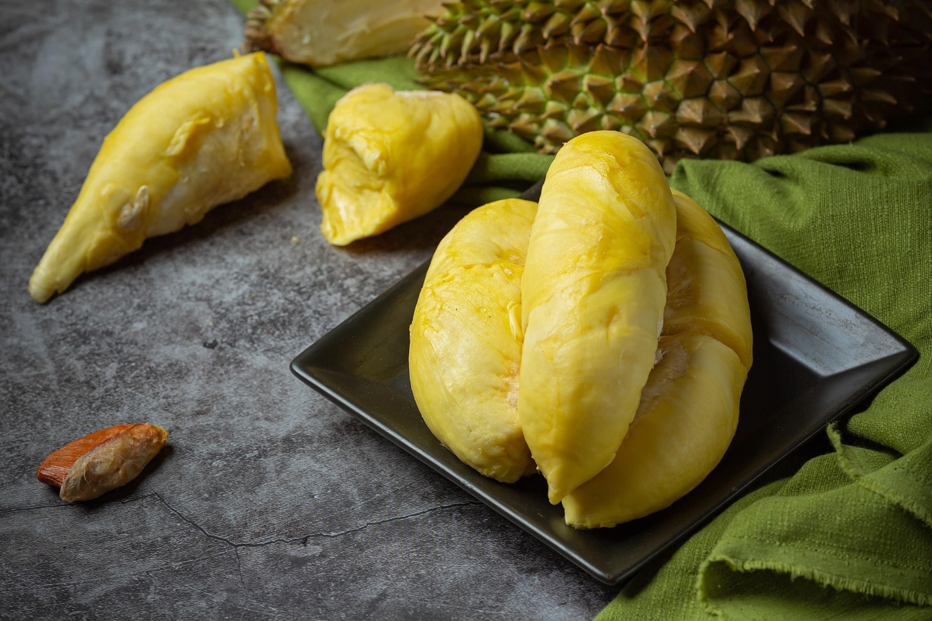 តម្លៃ​ទុរេន​ថ្ងៃ​ទី ១៤ ខែ​កញ្ញា៖ Ri6 មាន​ស្ថិរភាព​ ថៃ VIP នៅ​តែ​ឡើង​ថ្លៃ