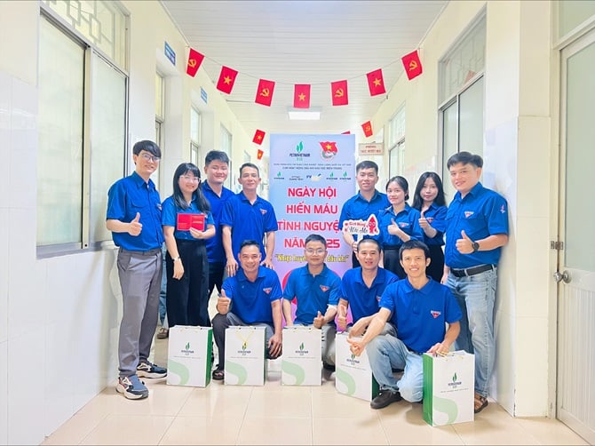 ការបរិច្ចាគឈាមដោយស្ម័គ្រចិត្ត គឺជាសកម្មភាពមួយដែលមានអត្ថន័យមនុស្សធម៌យ៉ាងជ្រាលជ្រៅ។