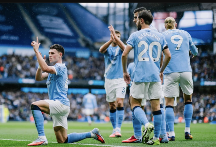 Haaland បានបំផ្លាញ Manchester Derby, Amorim មានការលំបាកក្នុងការរក្សាកៅអីរបស់គាត់នៅ Man United - រូបថត 1 ។