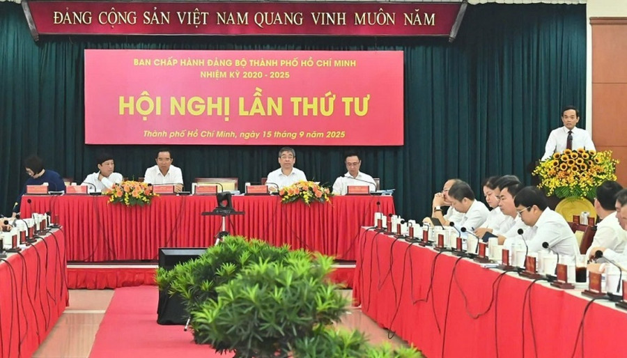 hoi-nghi-bch.jpg