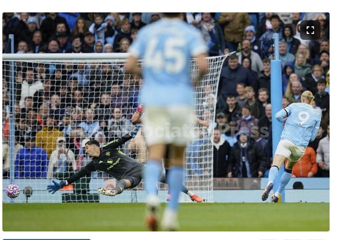 Haaland ghi 2 bàn, Man City nhấn chìm Man United - Ảnh 3.