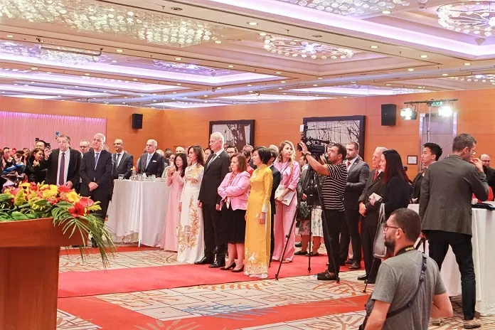 អបអរសាទរខួបលើកទី 80 នៃទិវាបុណ្យជាតិ - ស្លាកស្នាមរបស់វៀតណាមនៅទីក្រុង Türkiye