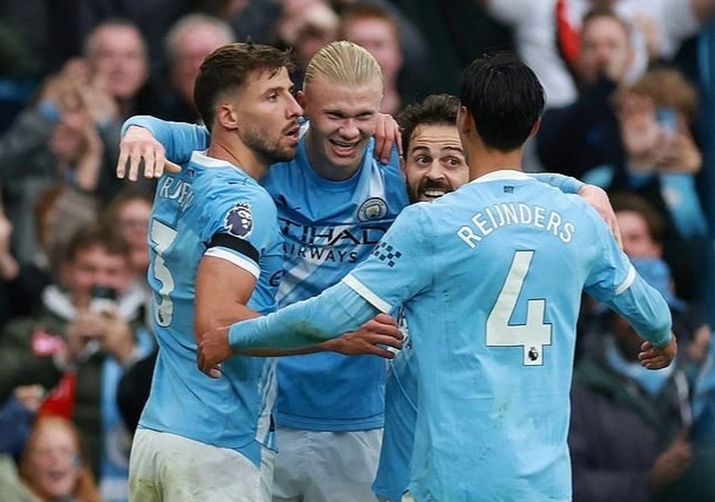 គ្រូ​បង្វឹក Pep Guardiola បាន​និយាយ​អ្វី​ដែល​គួរ​ឲ្យ​ភ្ញាក់​ផ្អើល​បន្ទាប់​ពី Man City យក​ឈ្នះ Man Utd - ១