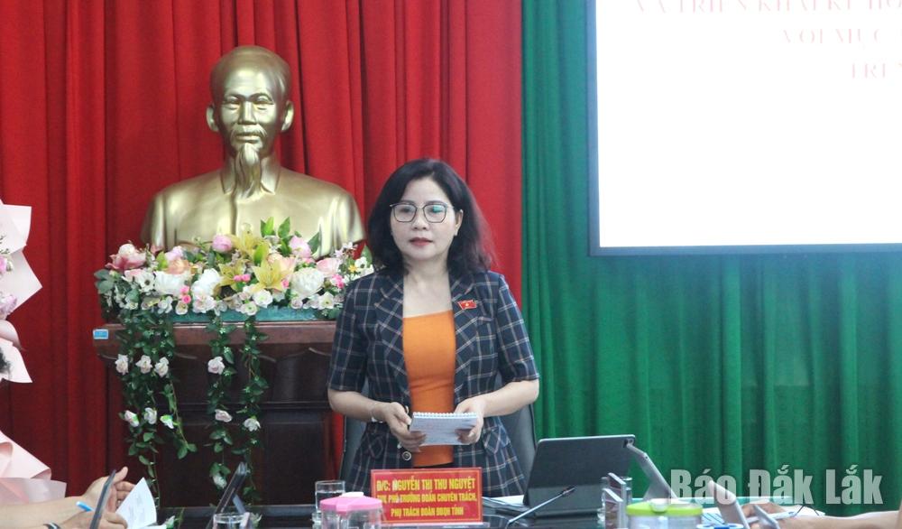 សមាជិកគណៈកម្មាធិការបក្សខេត្ត អនុប្រធានគណៈប្រតិភូខេត្ត ទទួលបន្ទុកគណៈប្រតិភូរដ្ឋសភាខេត្ត Nguyen Thi Thu Nguyet ថ្លែងមតិក្នុងសម័យប្រជុំ។