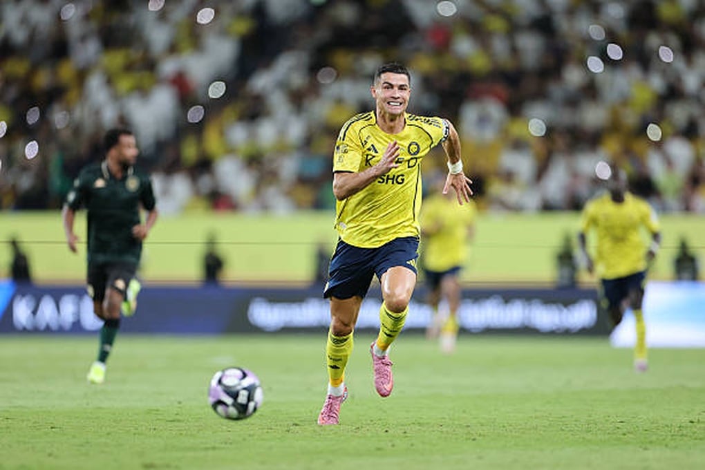 Ronaldo ផ្តល់កិត្តិយសនៅថ្ងៃ Al Nassr ឈ្នះ - ២