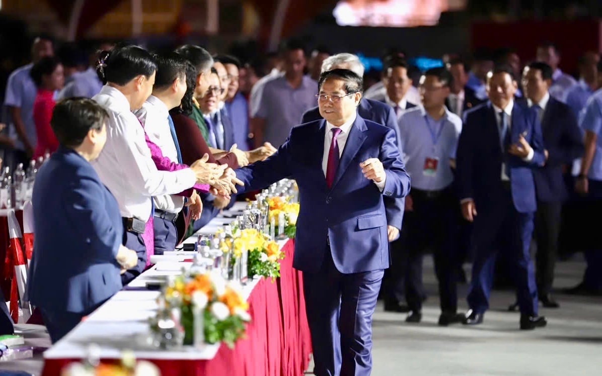 នាយក​រដ្ឋមន្ត្រី​អញ្ជើញ​ចូលរួម​ក្នុង​ពិធី​បិទ​ពិព័រណ៍ «៨០ឆ្នាំ​នៃ​ដំណើរ​ឯករាជ្យ-សេរីភាព-សុភមង្គល»