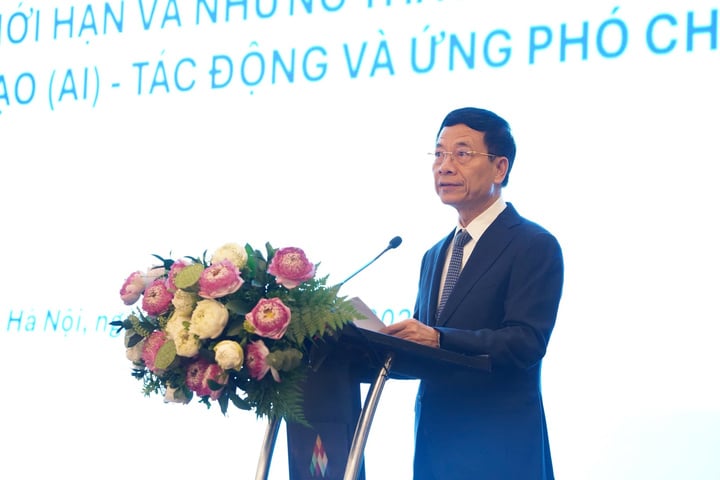 Ministr vědy a technologií Nguyen Manh Hung hovoří na workshopu. (Foto: Thuy Linh)