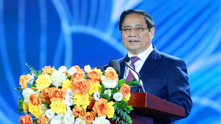 vna-potal-thu-tuong-du-le-be-mac-trien-lam-thanh-tuu-dat-nuoc-80-nam-hanh-trinh-doc-lap-tu-do-hanh-phuc-8276733-6436.jpg