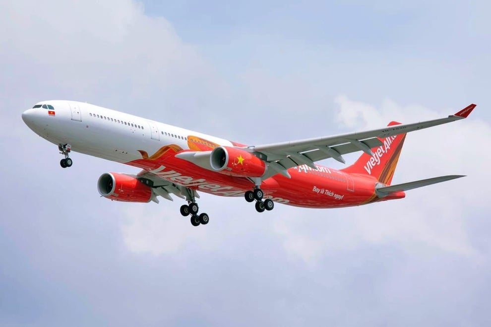 Vietjet đón tàu bay thân rộng mới, nâng đội bay lên 121 chiếc - 1