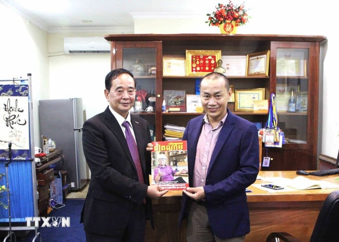 ttxvn-thong-tan-xa-viet-nam-cau-noi-thong-tin-tin-cay-giua-viet-nam-va-campuchia-1509-2.jpg