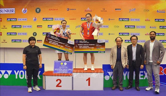 Nguyễn Thùy Linh giành ngôi Á quân Giải Cầu lông quốc tế Vietnam Open 2025 - Ảnh 2.