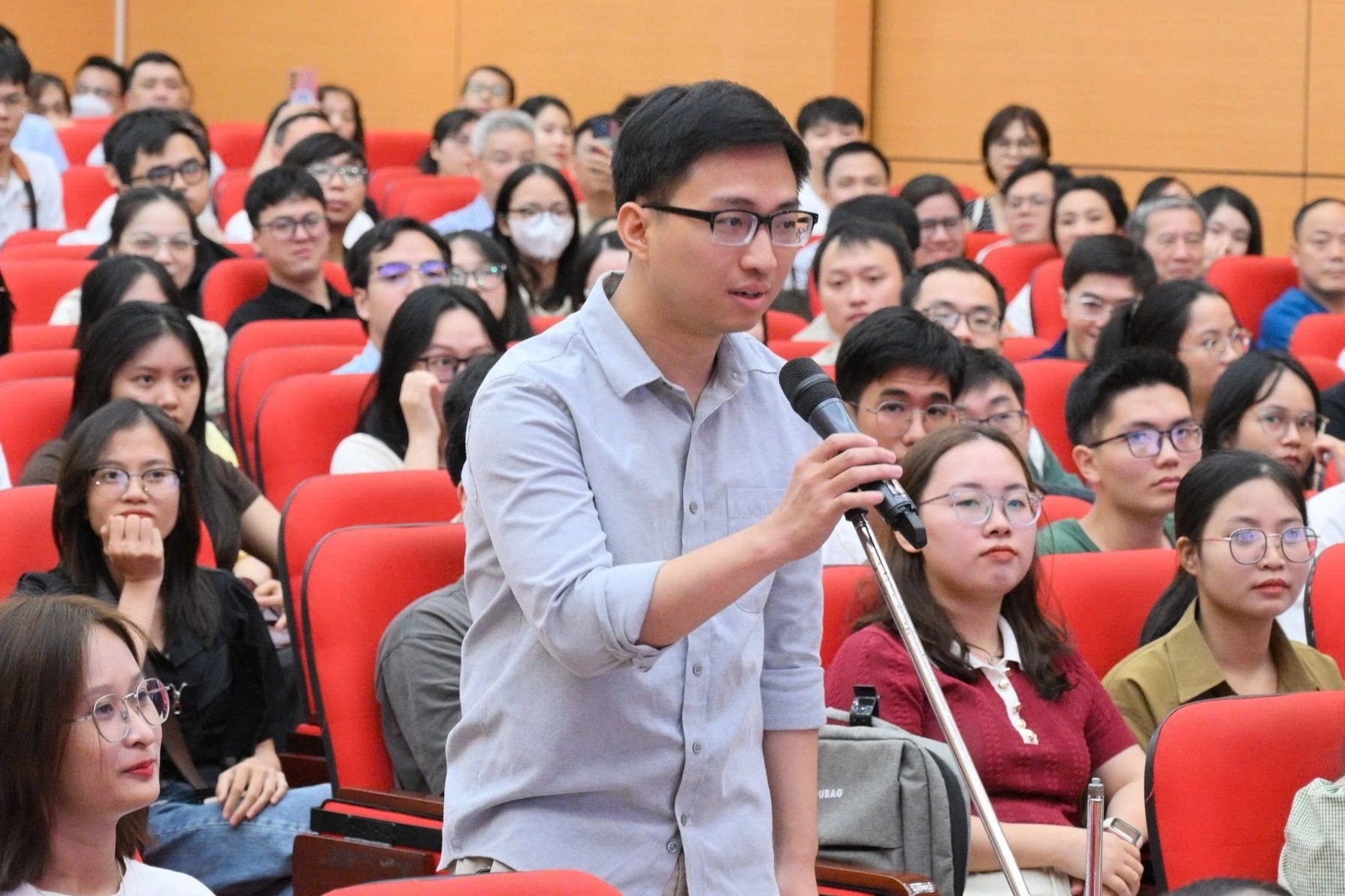 Có nên đào tạo bác sĩ nội trú hàng loạt để ngành y thêm nhiều “tinh hoa”? - 1