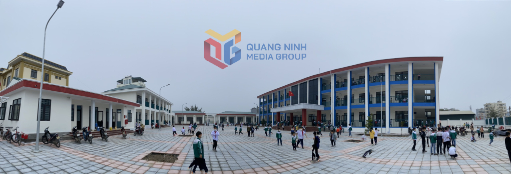 សាលាបឋមសិក្សា Co To ត្រូវបានវិនិយោគលើទំហំធំទូលាយ
