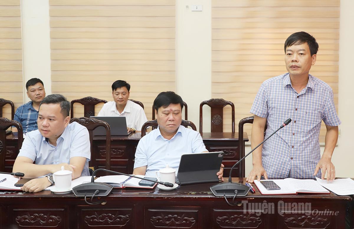 Leaders of the Provincial Party Committee's Propaganda and Mass Mobilization Department discussed at the meeting.