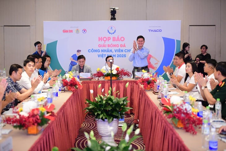 bóng đá - Ảnh 2.