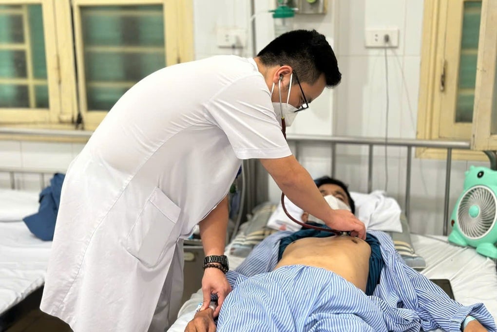 Lương bác sĩ, dược sĩ được xếp bậc 2 ngay khi tuyển dụng - 1