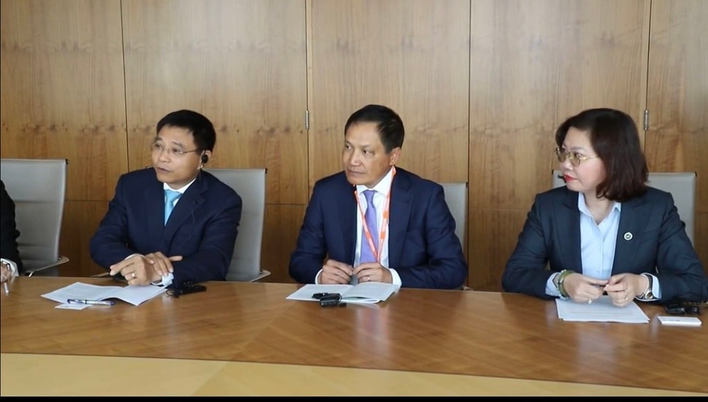 Bộ trưởng Bộ Tài chính Nguyễn Văn Thắng làm việc với lãnh đạo FTSE Russell - 1