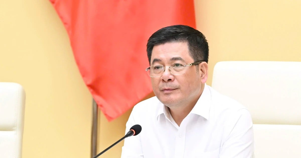 Minister-of-communications.jpg
