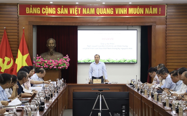 Thứ trưởng Thường trực Lê Hải Bình chủ trì Tọa đàm xây dựng dự thảo Nghị quyết của Bộ Chính trị về Chấn hưng và phát triển văn hóa Việt Nam trong kỷ nguyên mới - Ảnh 1.