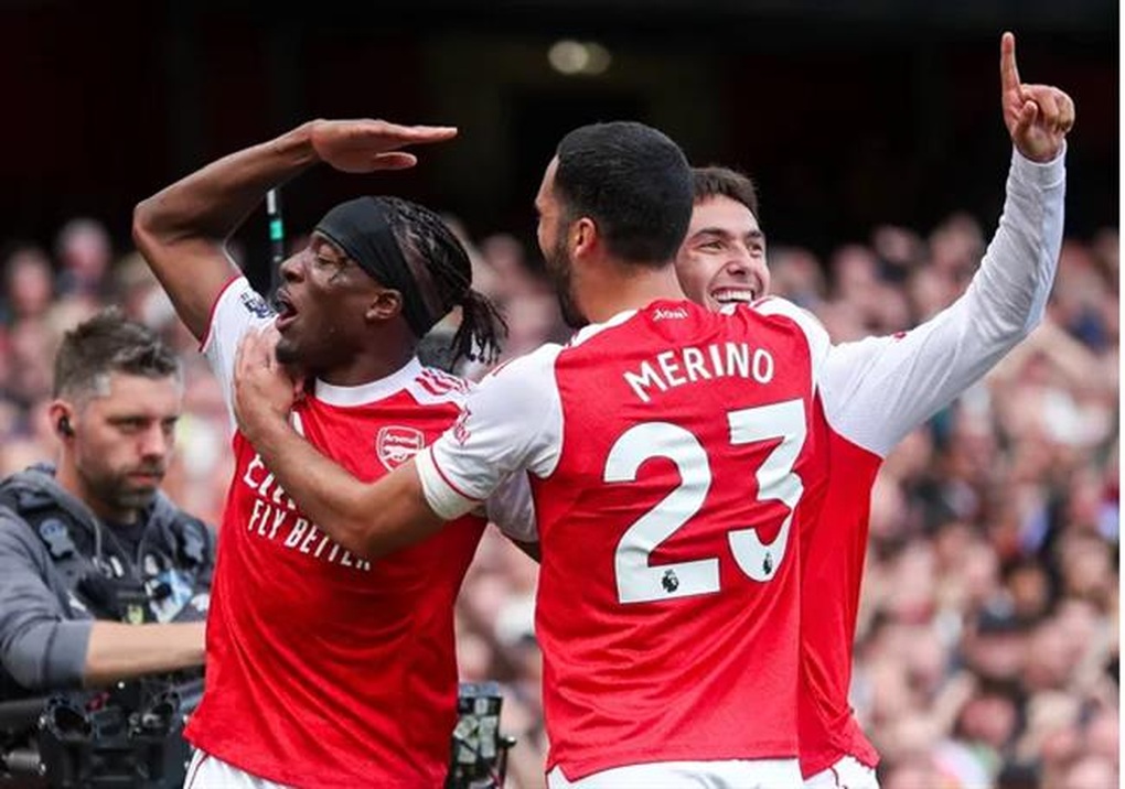 Vòng mở màn Champions League: Đại chiến nảy lửa, kẻ mạnh ra oai - 2