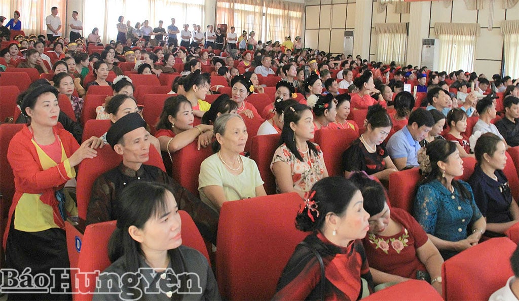 មហោស្រព​នេះ​បាន​ទាក់ទាញ​សិល្បករ និង​ប្រជាពលរដ្ឋ​យ៉ាងច្រើន​កុះករ​ឱ្យ​ចូលរួម​។