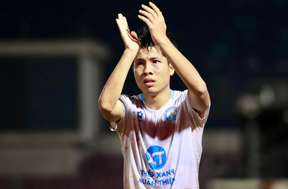 មតិលើការប្រកួត Nam Dinh vs Ratchaburi ម៉ោង 7:15 យប់។ ថ្ងៃទី 17 ខែកញ្ញា: ការគាំទ្ររបស់ Thien Truong - រូបថត 1