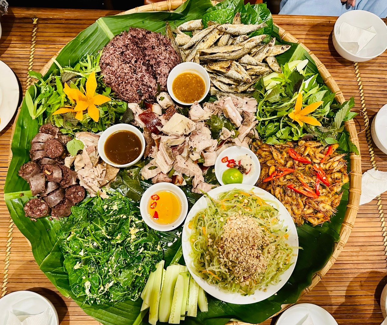 Định vị du lịch ẩm thực Thái Nguyên sau sáp nhập - Ảnh 4.