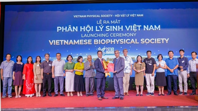 Hội Lý sinh Việt Nam ra mắt, PGS-TS Trần Quang Huy làm chủ tịch lâm thời - Ảnh 1.