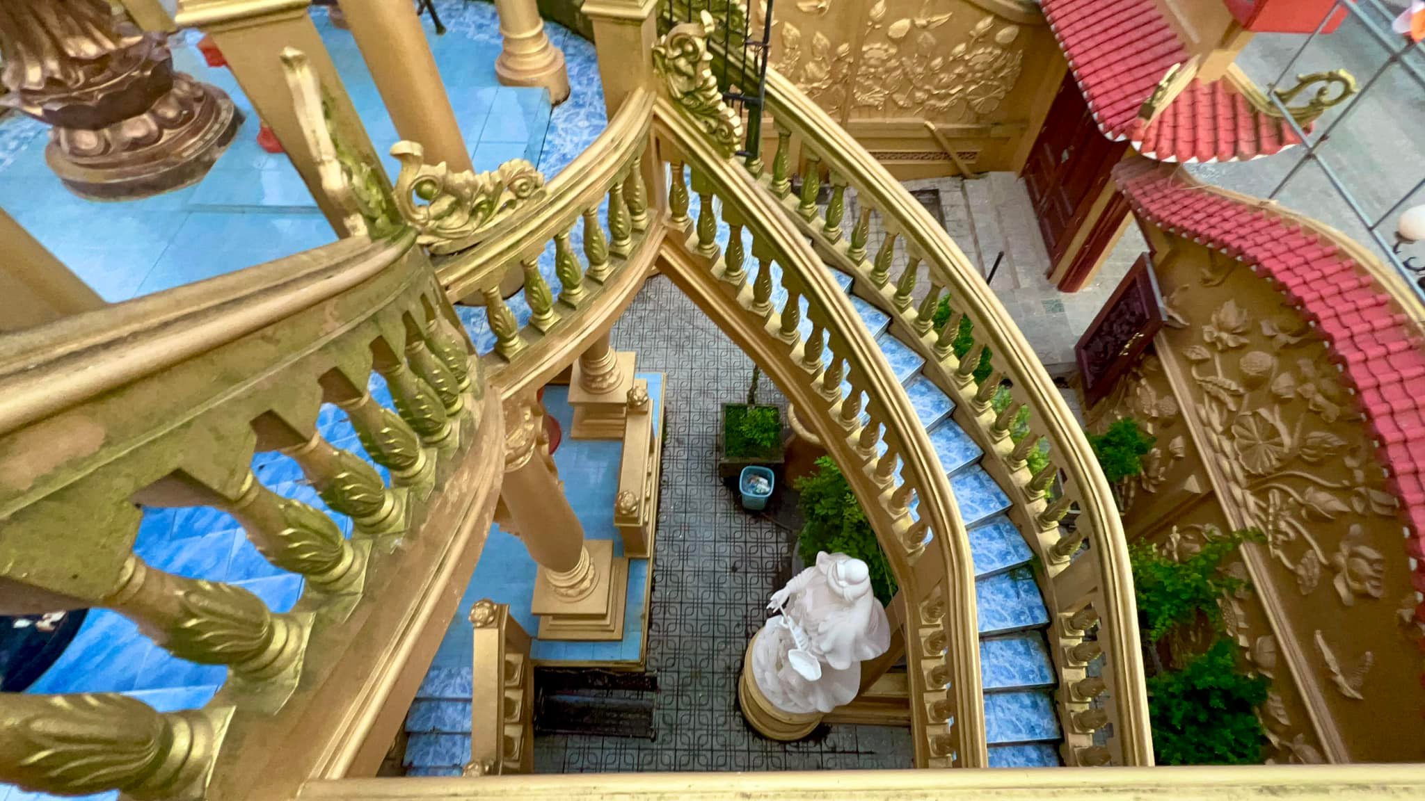 Khám phá ngôi chùa độc lạ với quần thể tượng Phật uy nghi ở cù lao Giêng- Ảnh 10.