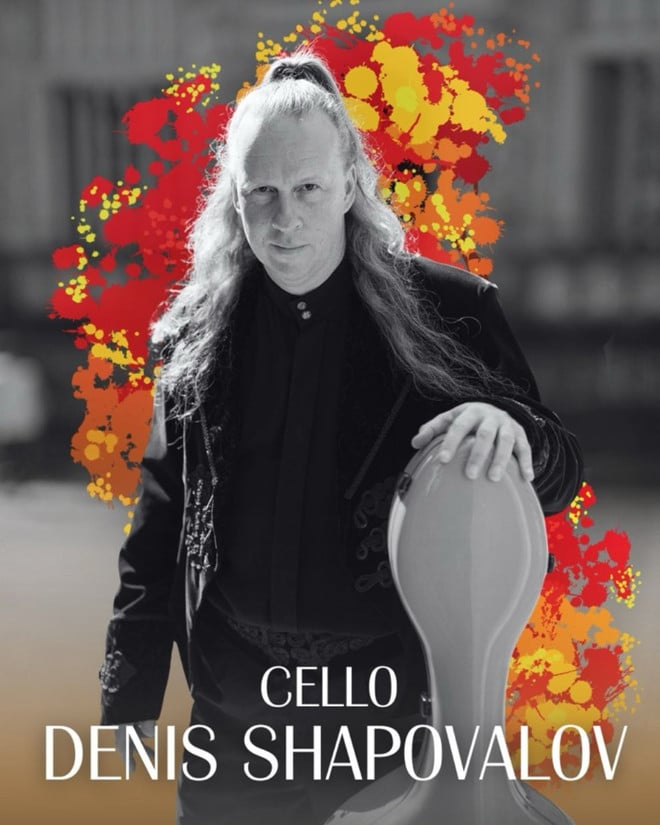 nghe-si-cello-denis.jpg