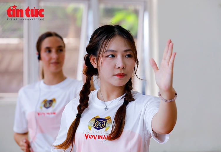 ចំណងជើងរូបថត