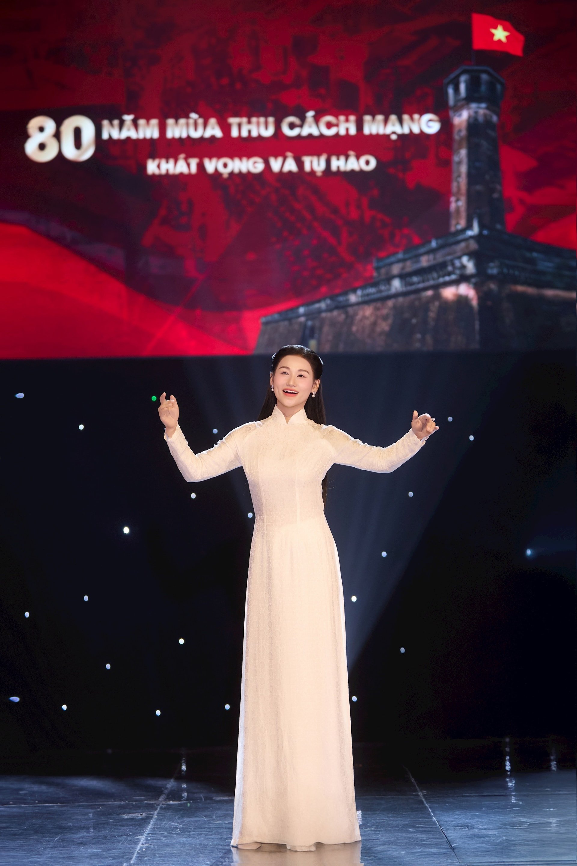 le-minh-ngoc-5.jpg