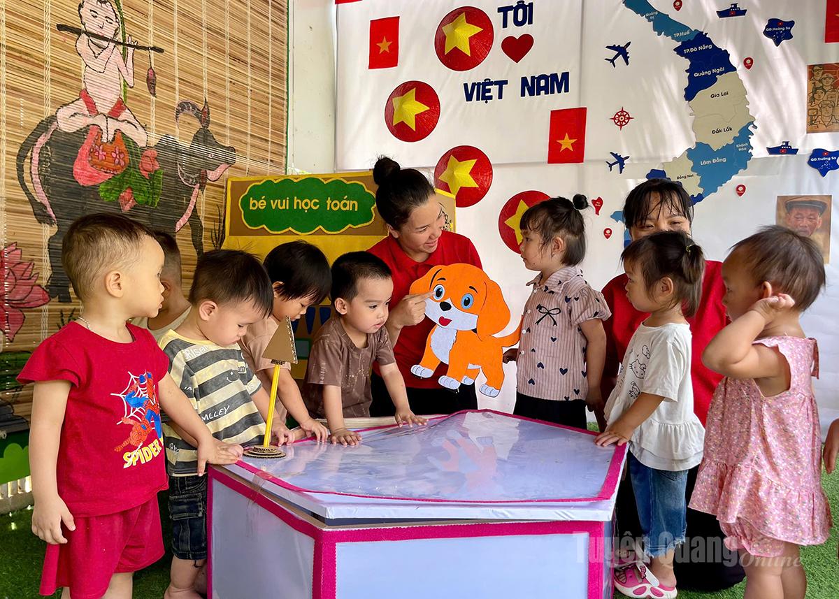 សាលាមត្តេយ្យ Trung Son តែងតែផ្តោតទៅលើការច្នៃប្រឌិតវិធីសាស្រ្តចិញ្ចឹមកូន។