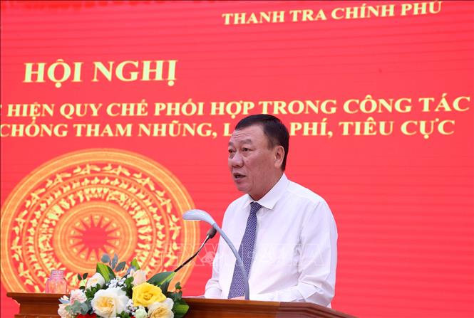 ចំណងជើងរូបថត