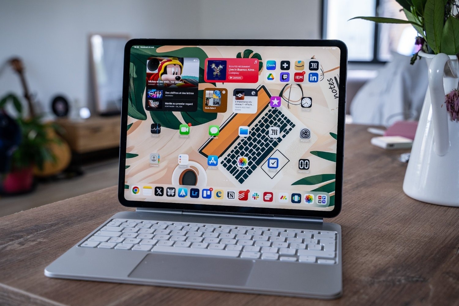 ក្រុមហ៊ុន Apple បានដាក់បង្ហាញ iPad, iPad Pro M5, MacBook Pro M5, iPhone 17 បើកដំណើរការរូបថតទី 1