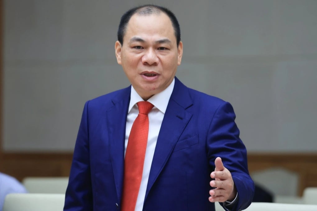 اختيار أسهم VIC أو الذهب، الملياردير فام نهات فونج يجيب بالواقع - 1