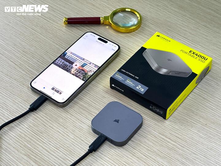 ថាសរឹងចល័ត Corsair EX400U៖ ការរចនាទំហំហោប៉ៅជាមួយនឹងស្តង់ដារ USB4 ឈានមុខគេ - 7