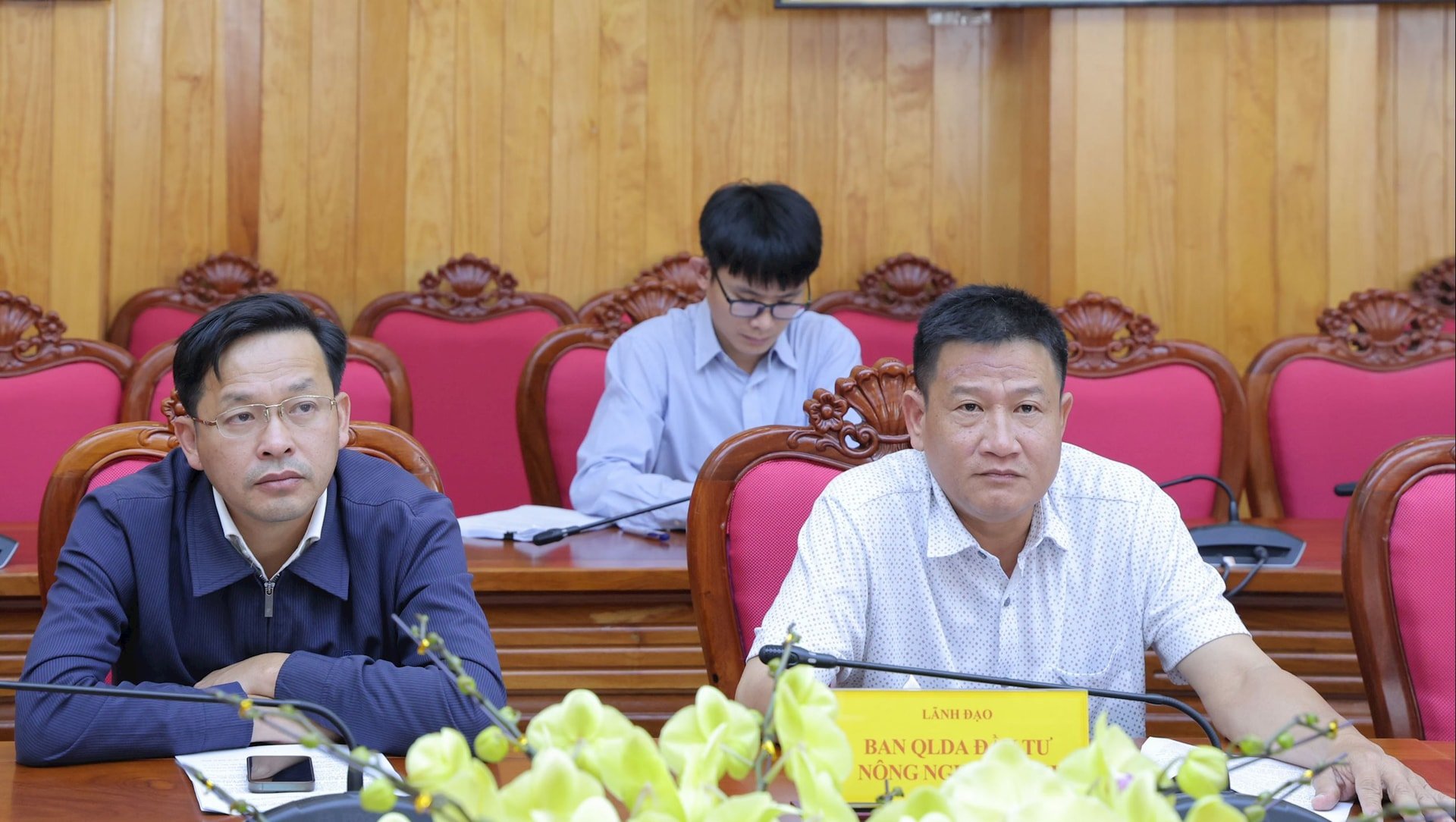 តំណាងបងប្អូនស្រី និងគណៈគ្រប់គ្រងគម្រោងខេត្តបានចូលរួមសន្និសីទនេះ។
