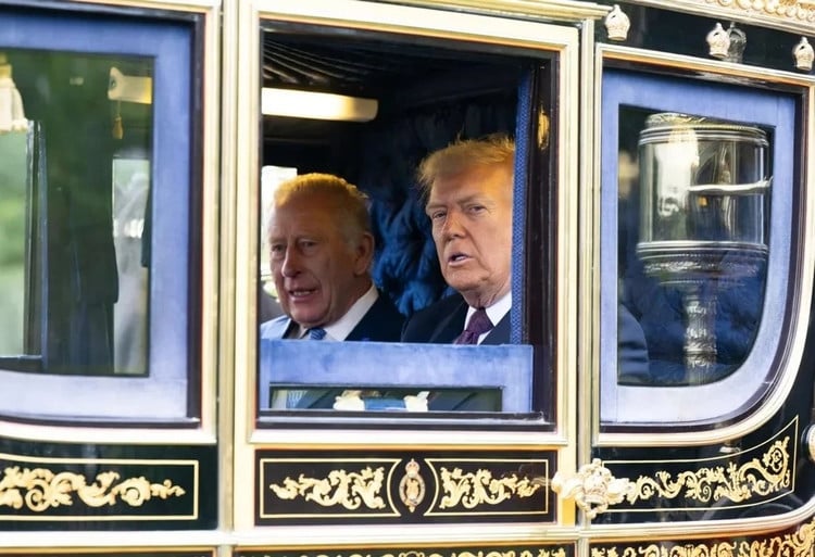 trump-0.png