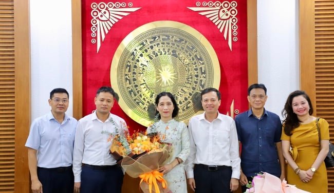 Trao Quyết định nghỉ hưu với với Phó Cục trưởng Cục Điện ảnh Lý Phương Dung - Ảnh 11.