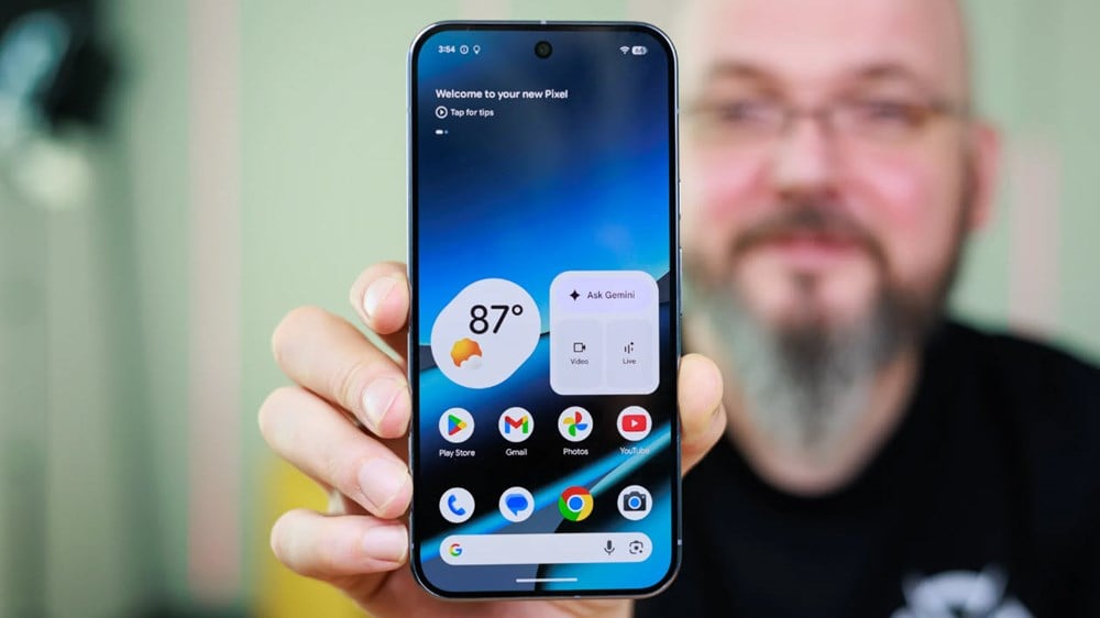 Google membuka Android Beta untuk keseluruhan siri Pixel 10 - foto 2