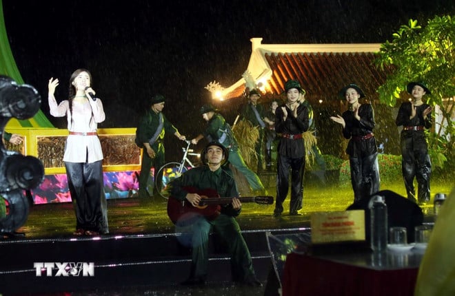 ttxvn-quang-tri-sau-lang-chuong-trinh-loi-tri-an-dong-song-hoa-lua-1809-2.jpg
