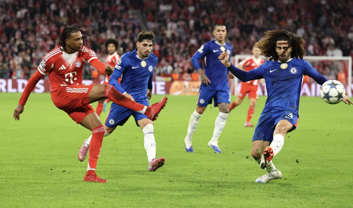 O Chelsea cometeu um erro e perdeu feio para o Bayern de Munique em seu retorno à Liga dos Campeões - Foto 2.