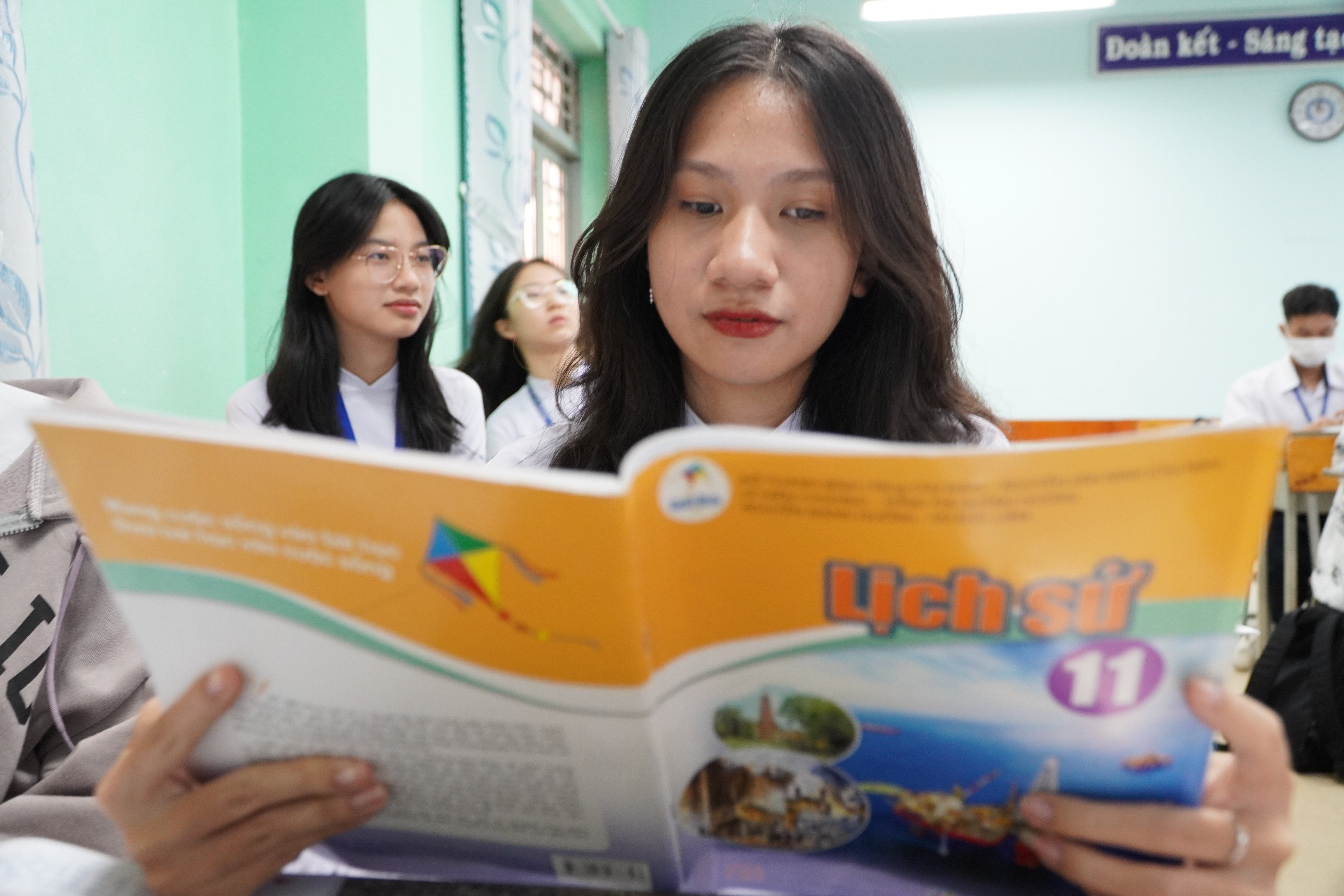 Một bộ SGK thống nhất toàn quốc từ 2026: Nên được xây dựng như thế nào? - 4