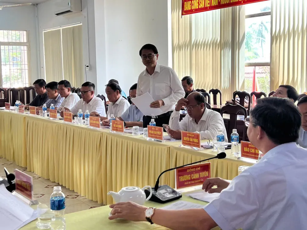 18-9-quang-canh-buoi-lam-viec-3516-1363.jpg