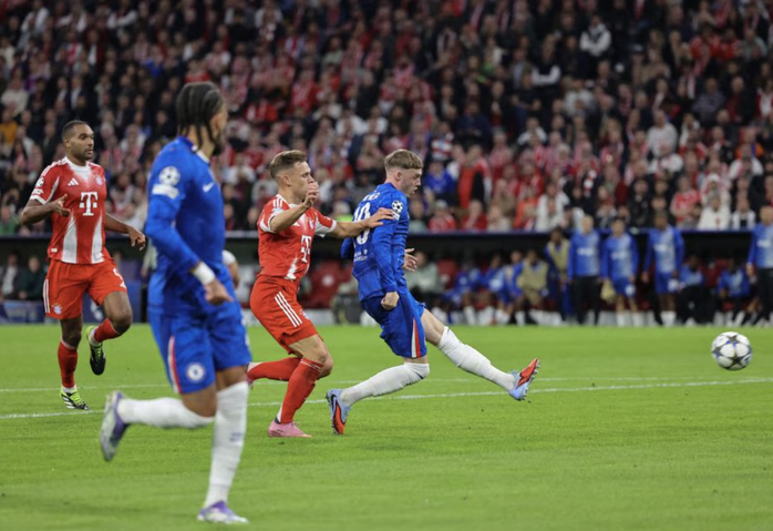 O Chelsea cometeu um erro e perdeu feio para o Bayern de Munique em seu retorno à Liga dos Campeões - Foto 5.