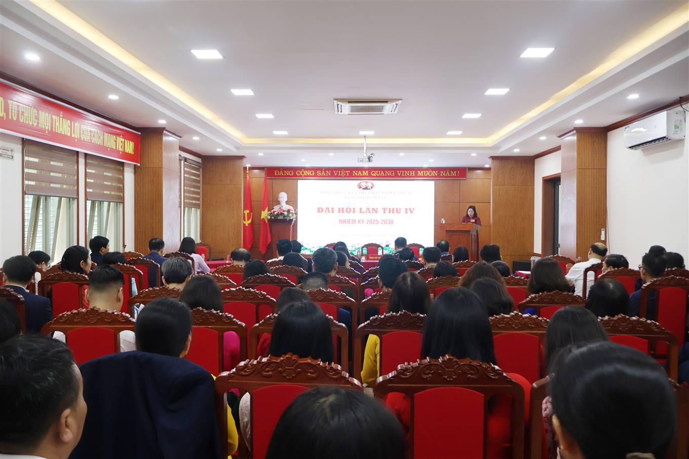 ខ្ញុំជឿអ្នក។