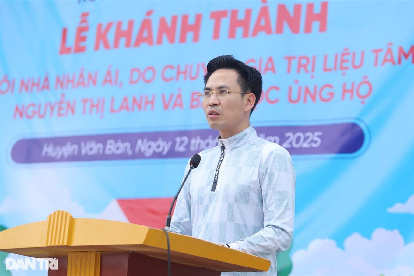 ខ្ញុំជឿអ្នក។